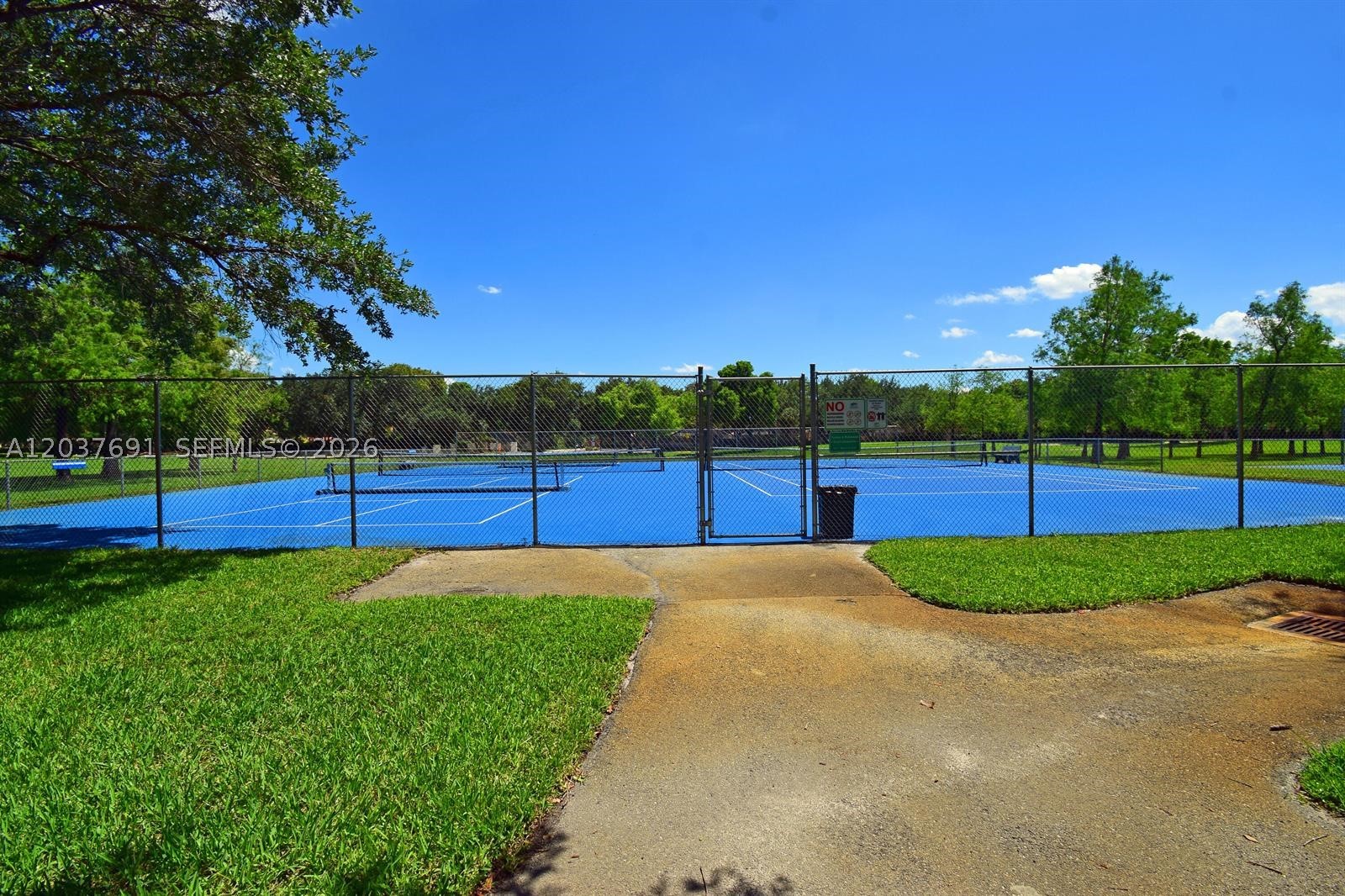 main property photo 49