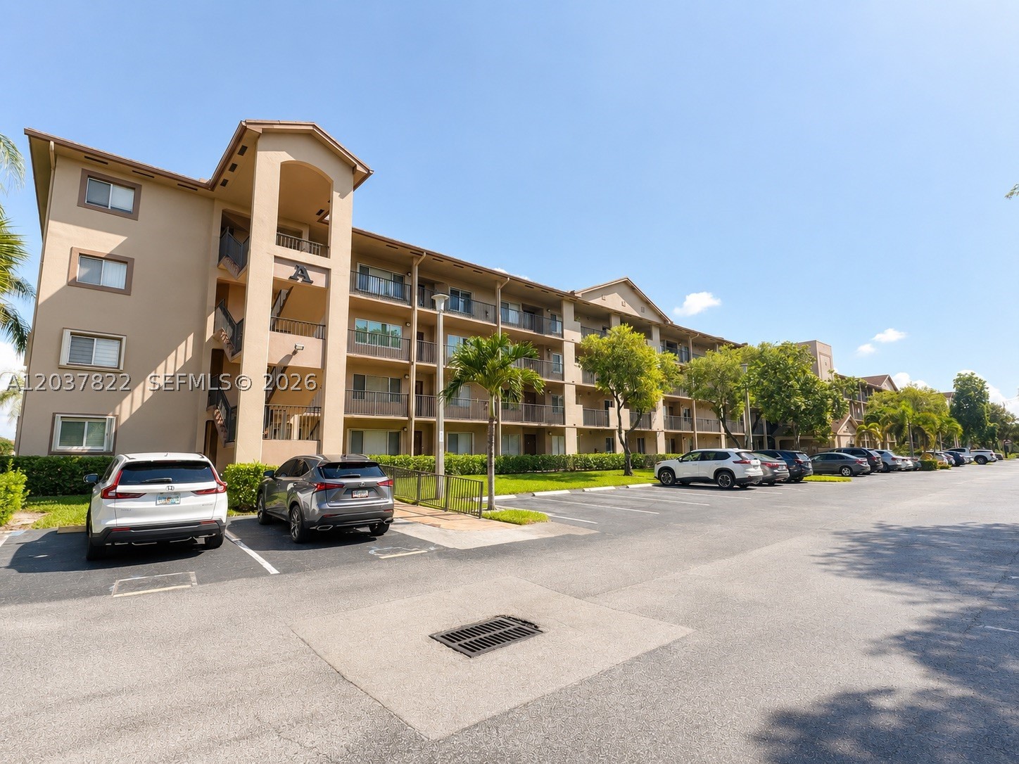 main property photo 22