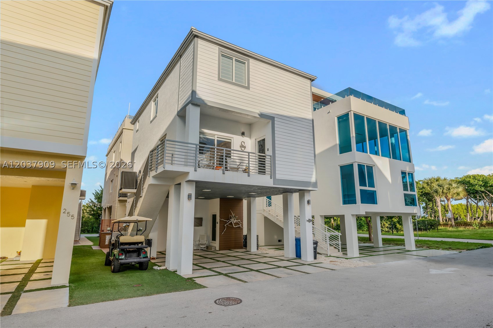 main property photo 27