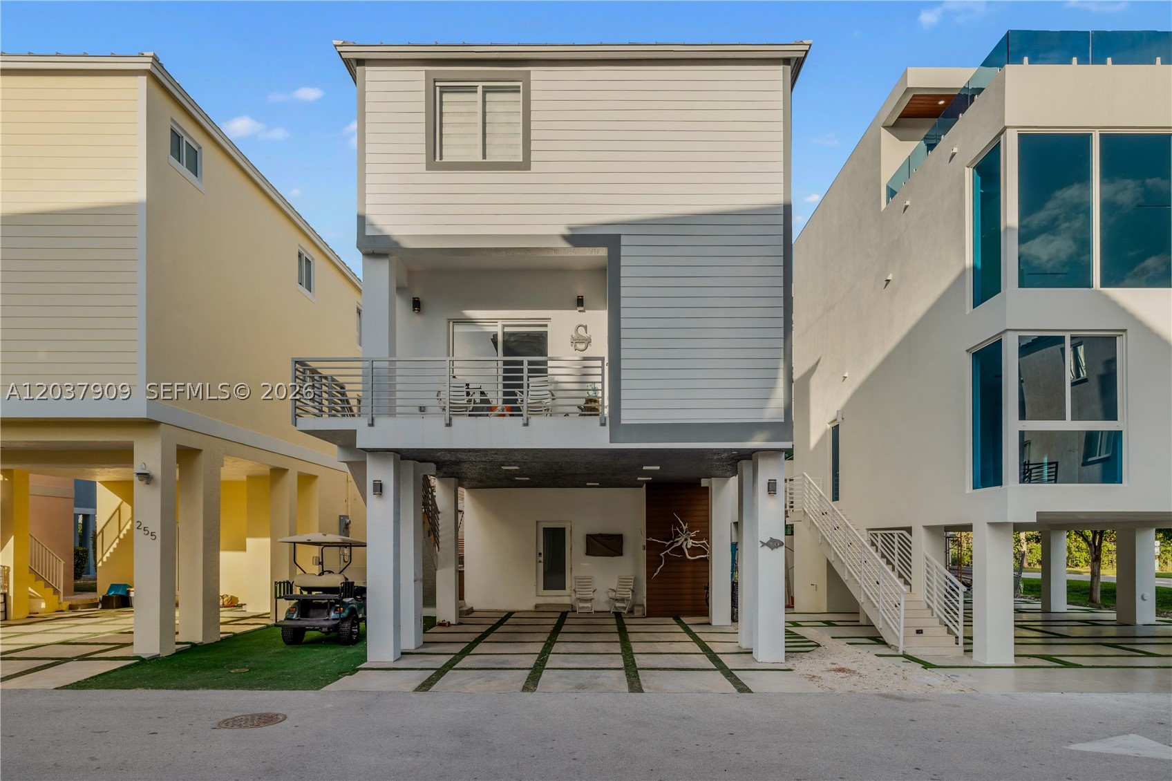 main property photo 29