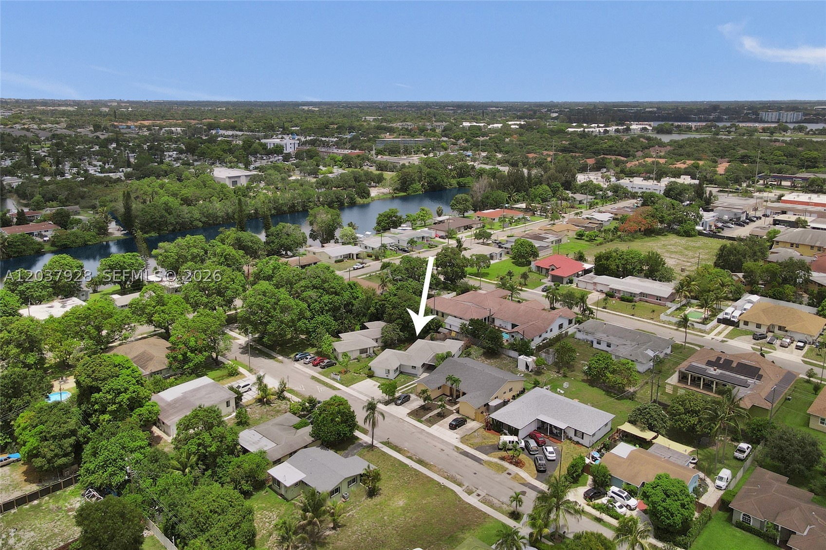 main property photo 49