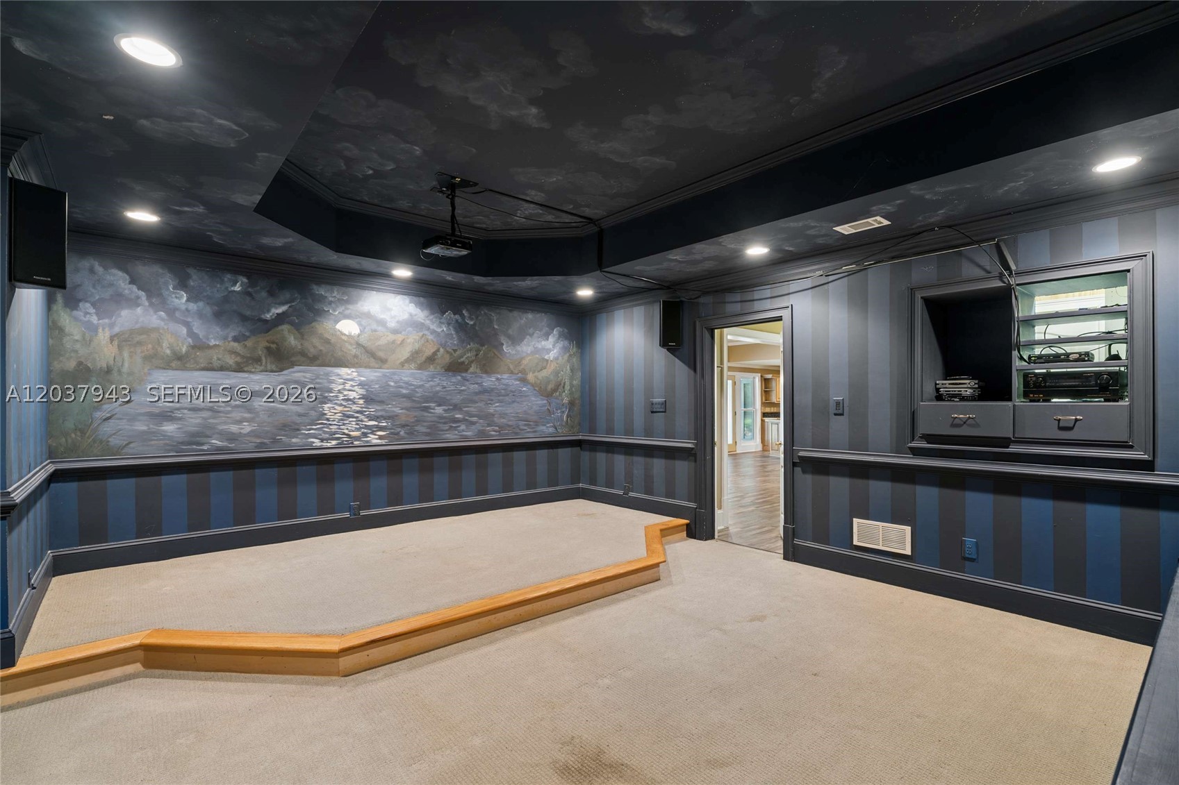 main property photo 58