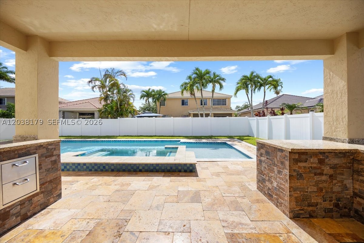 main property photo 57