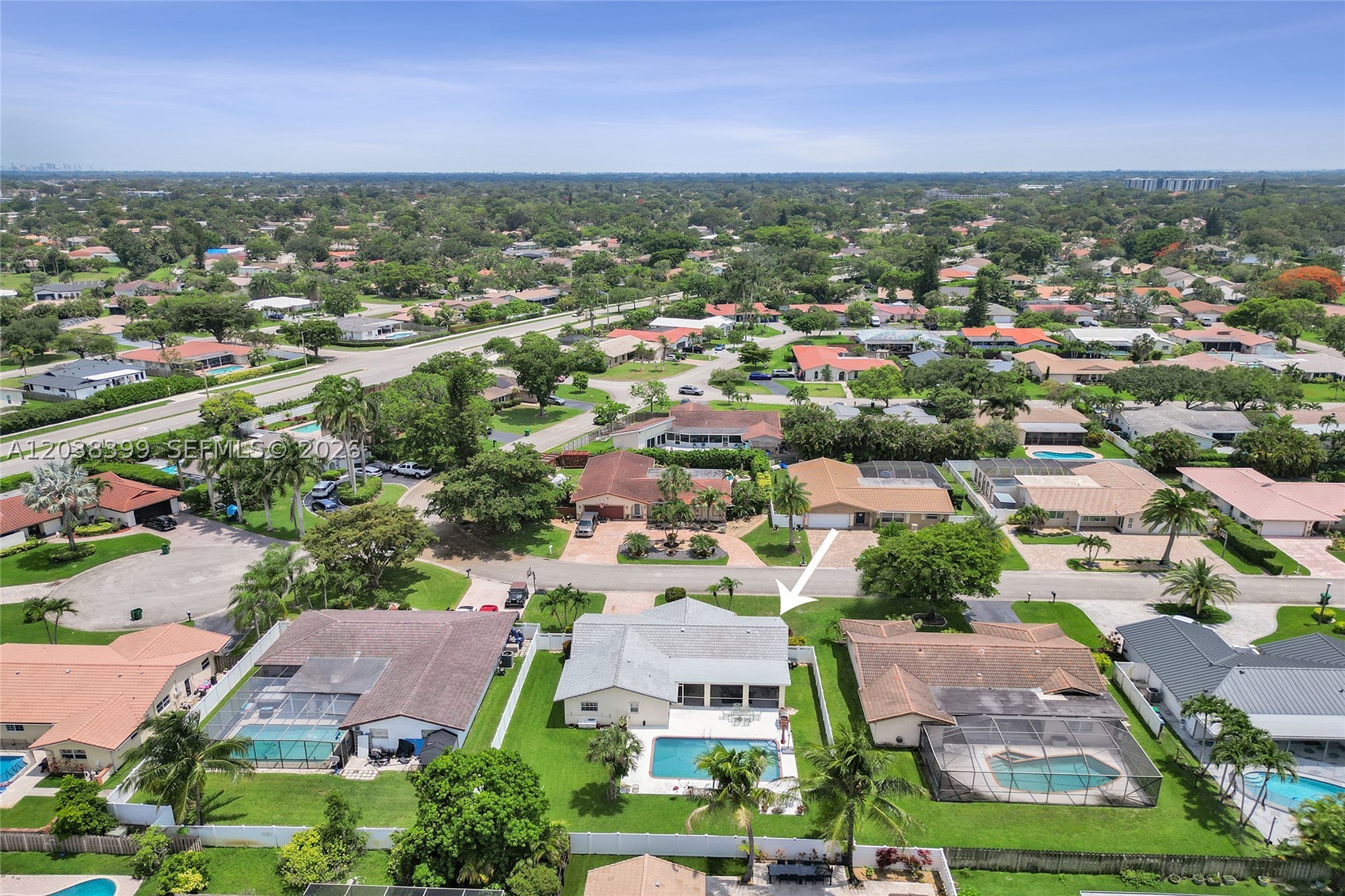 main property photo 75