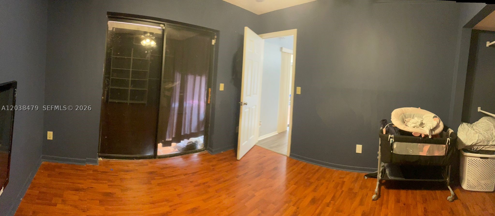main property photo 13
