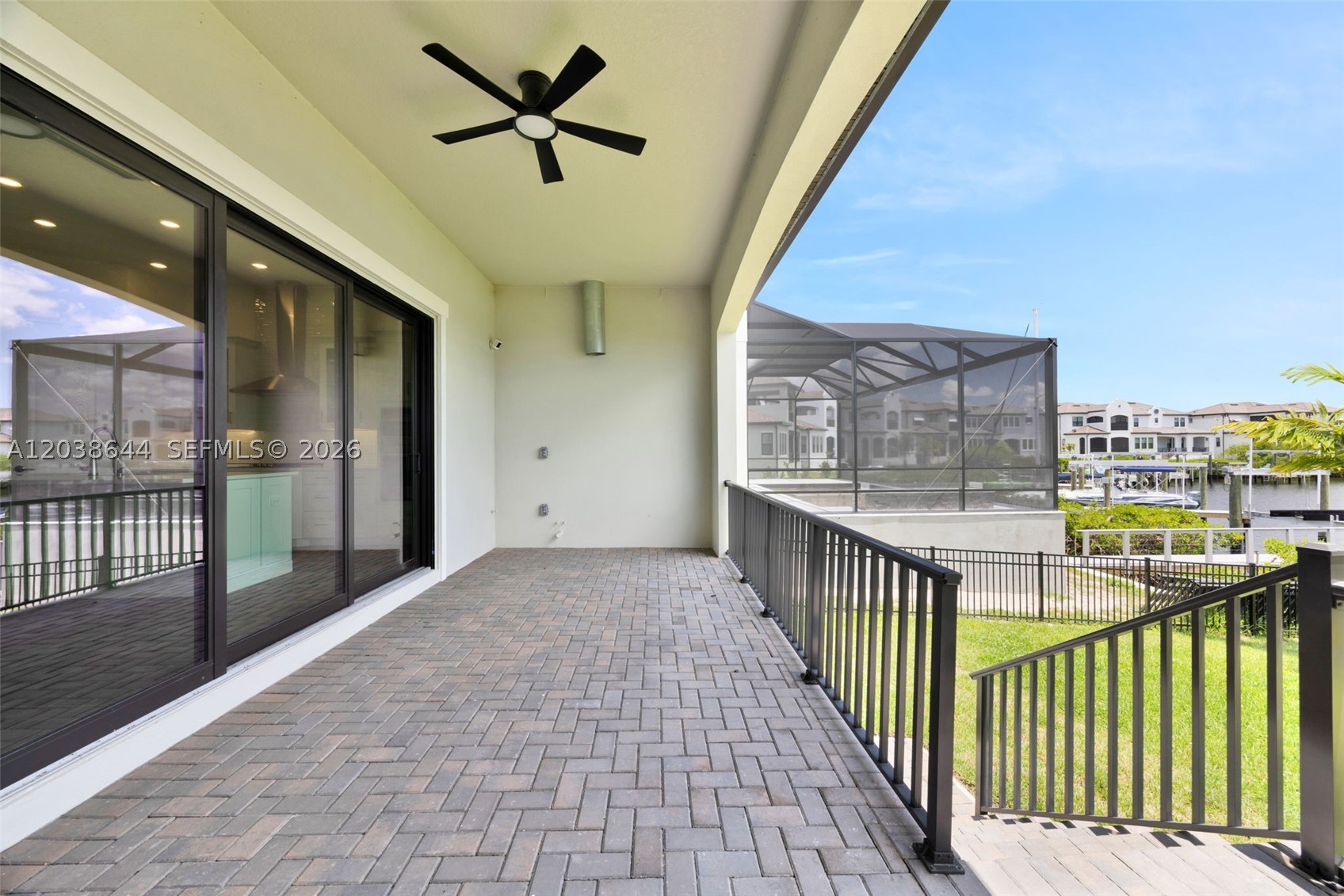 main property photo 50