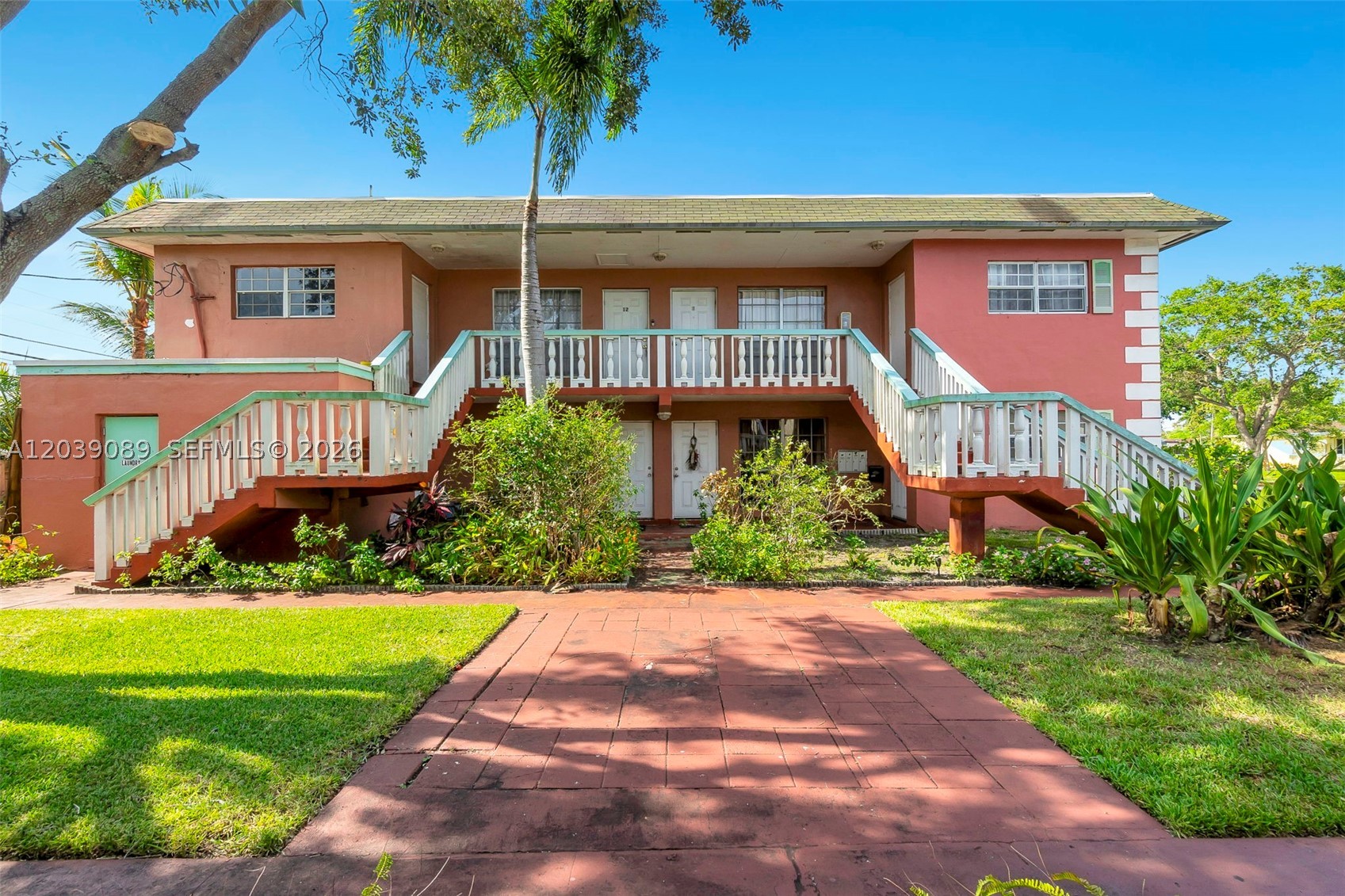 main property photo 23