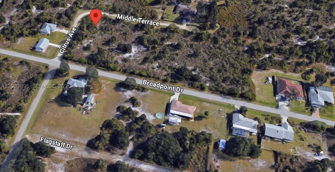 main property photo 5