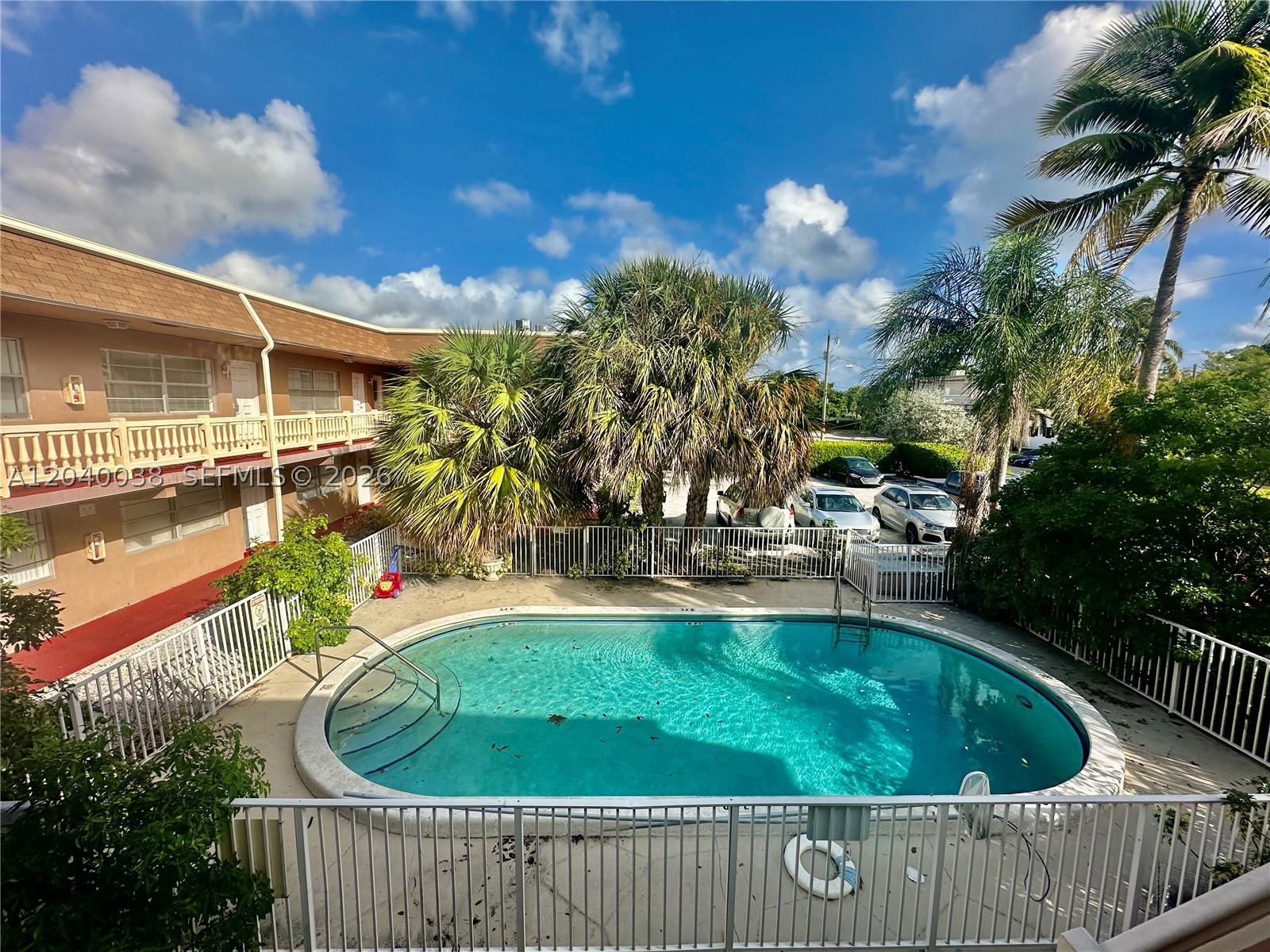 main property photo 21