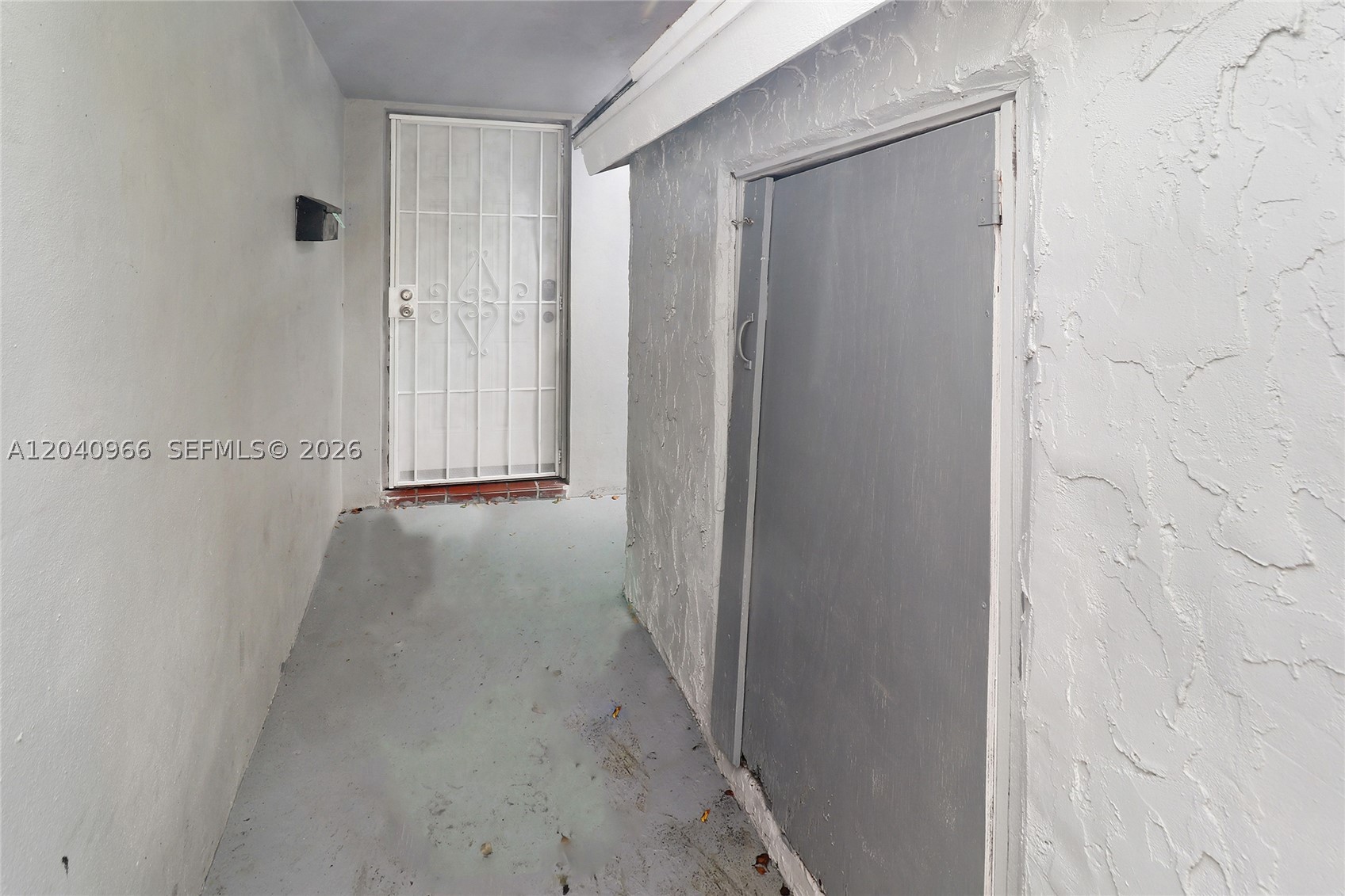 main property photo 20