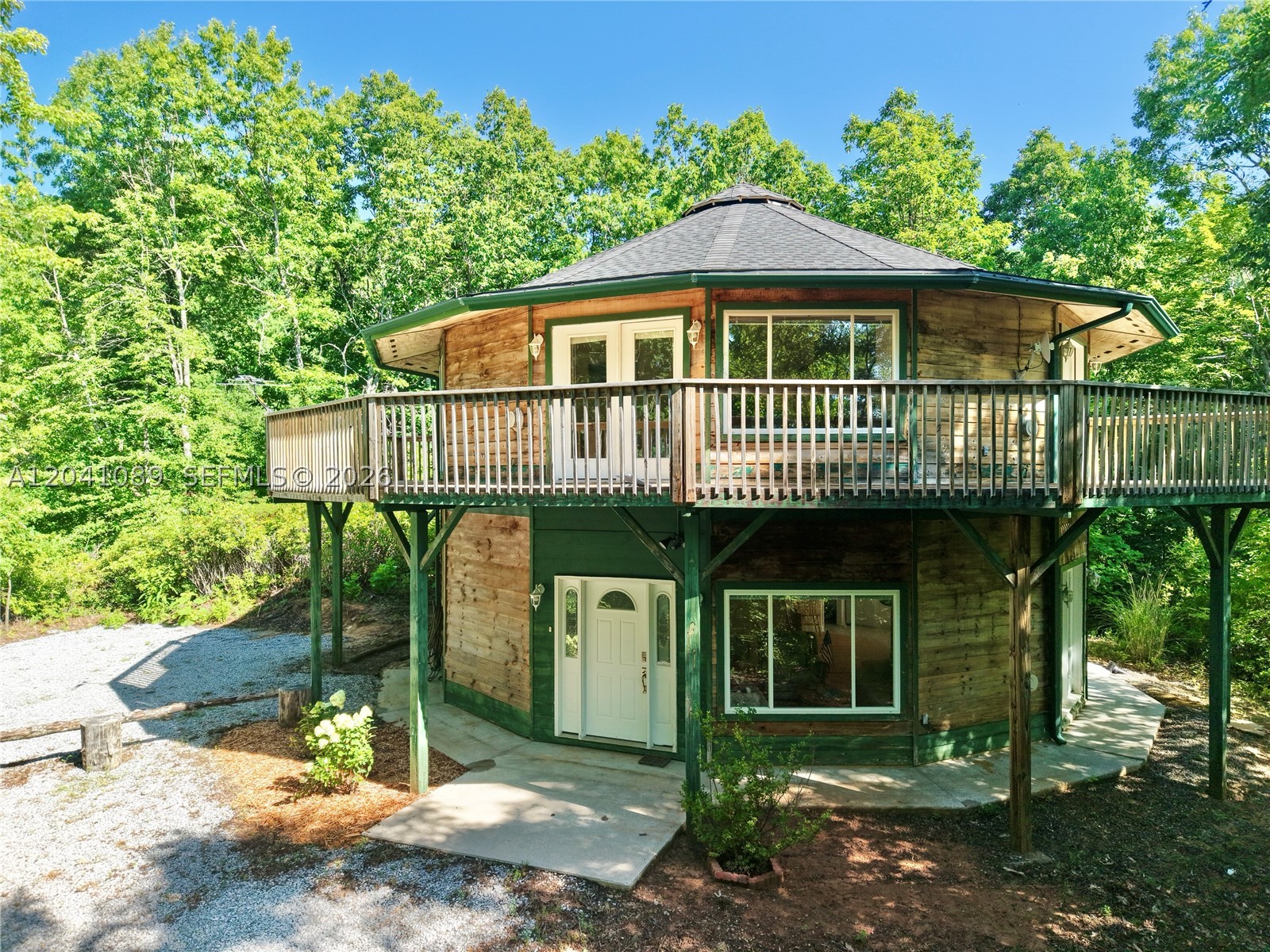 main property photo 60