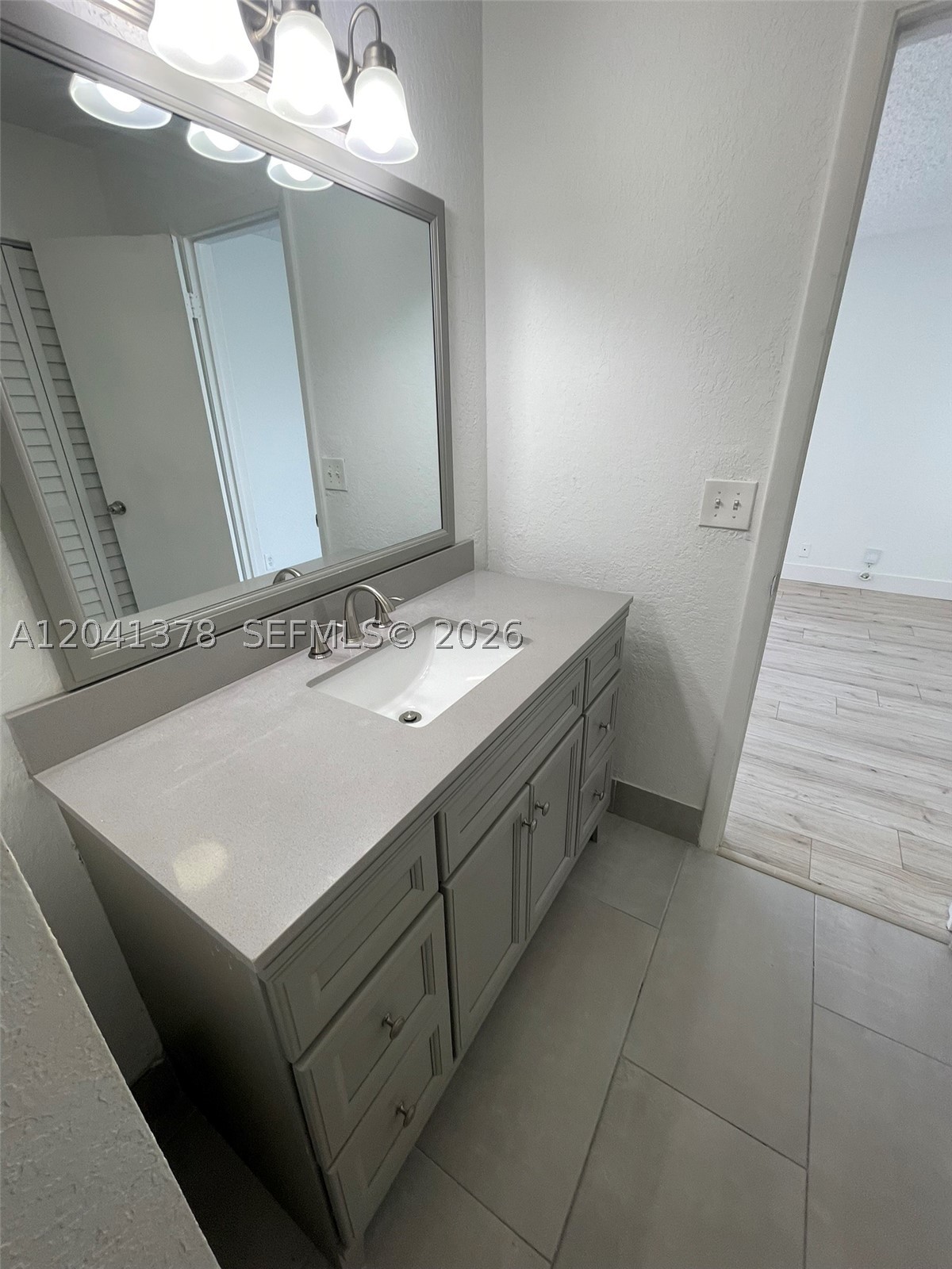 main property photo 76
