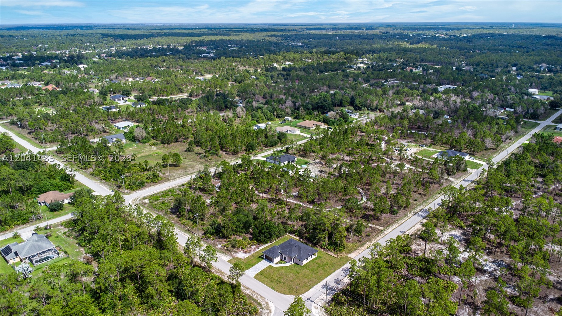 main property photo 8