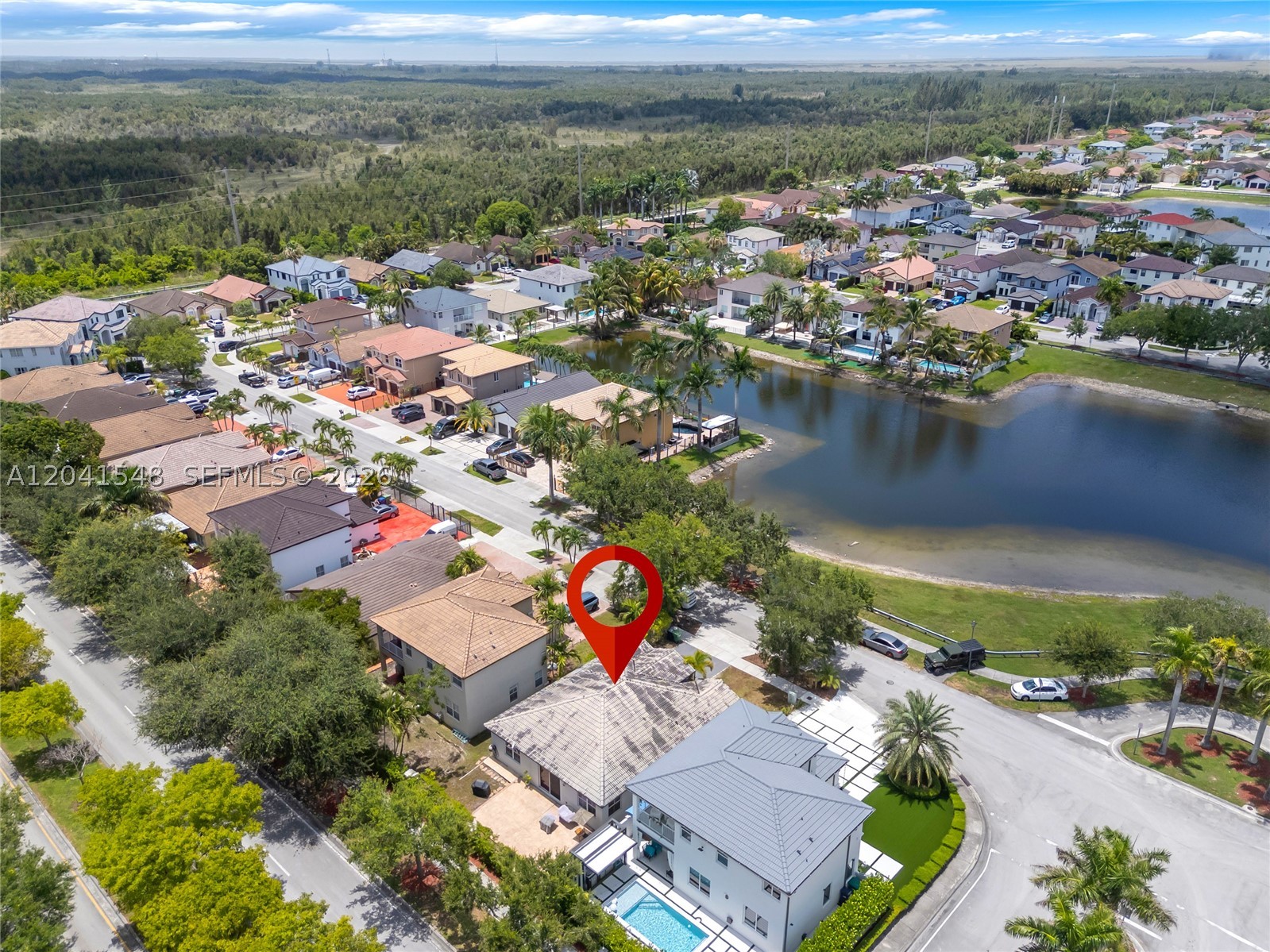 main property photo 41