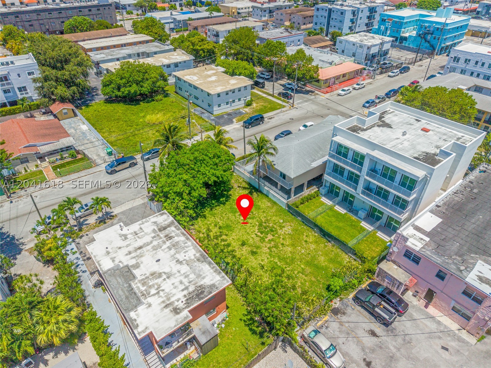 main property photo 8