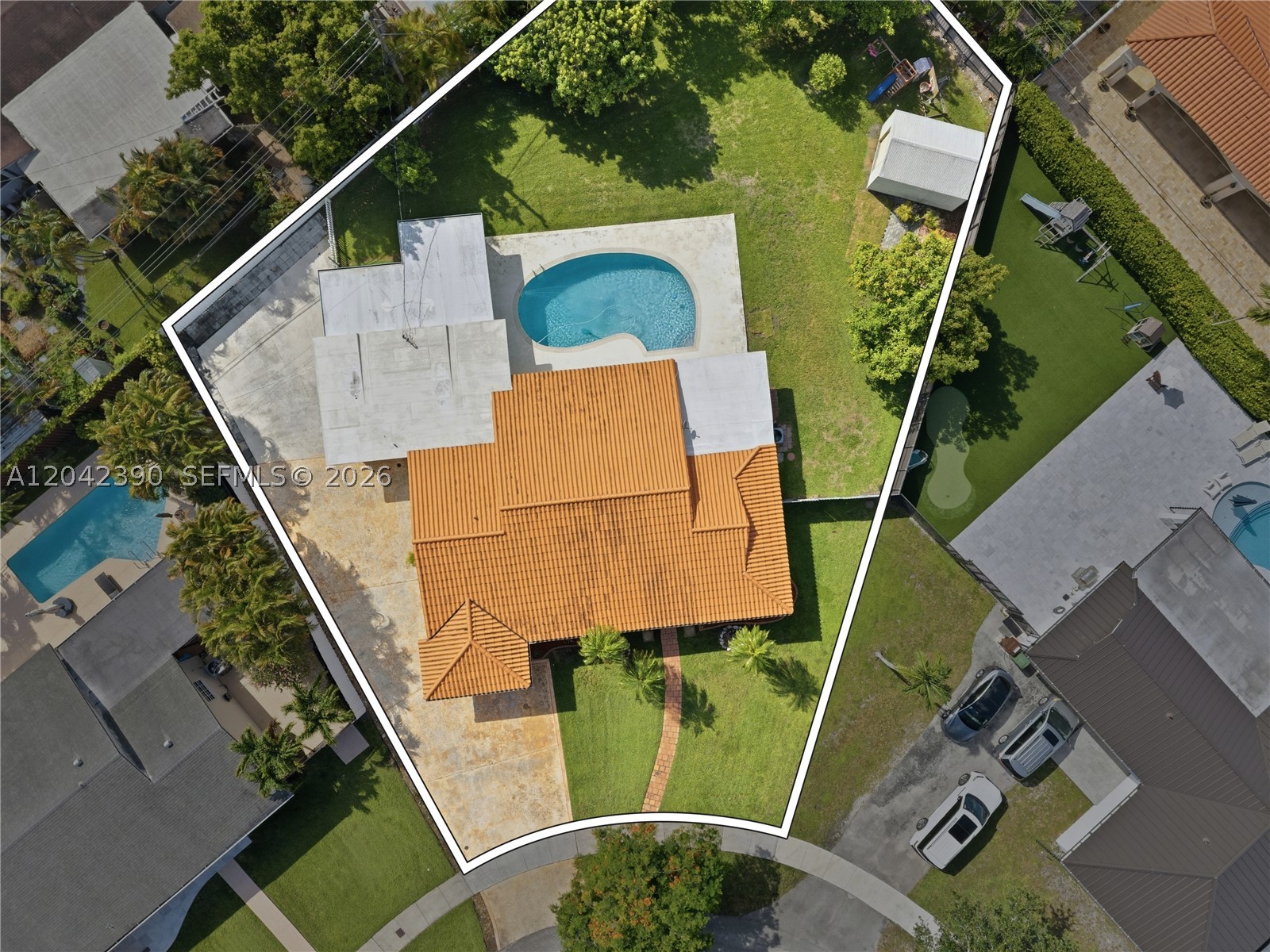 main property photo 1
