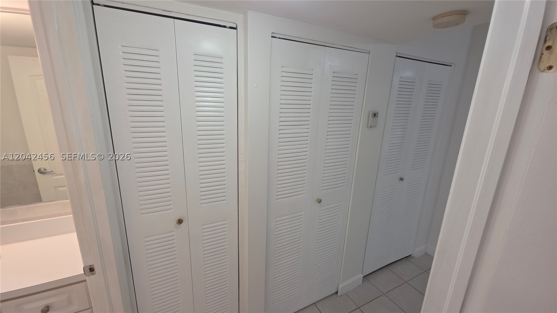property viewer photo 13