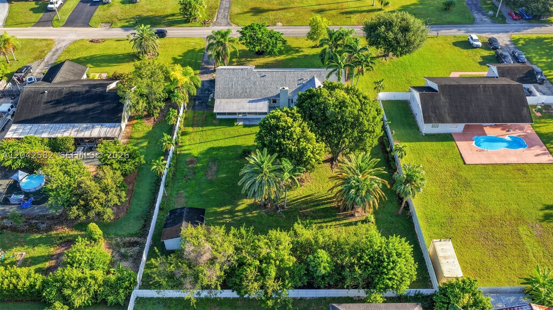 main property photo 79