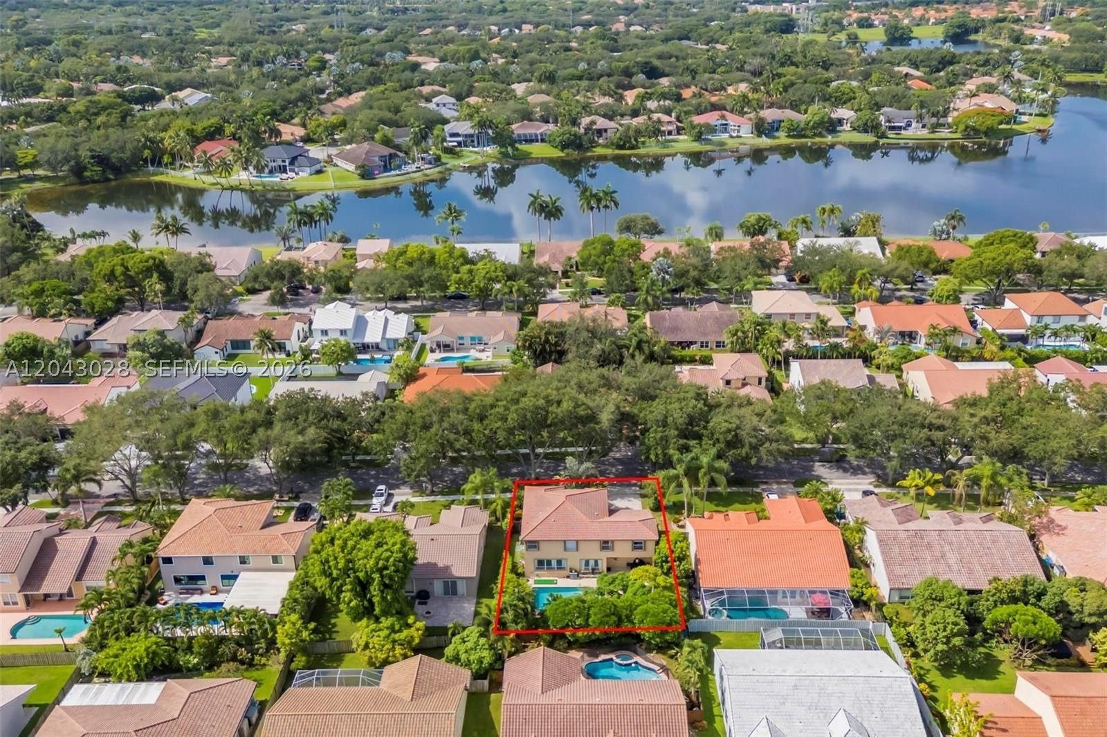 main property photo 31