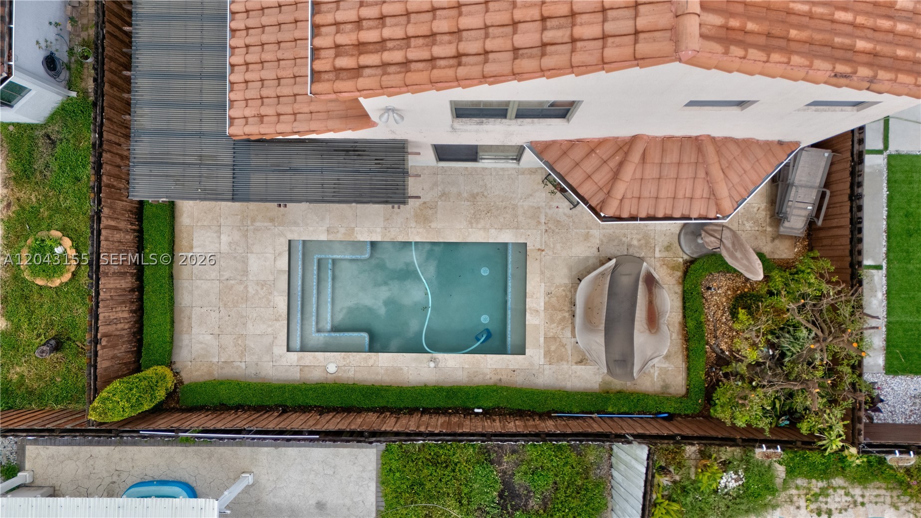 main property photo 61