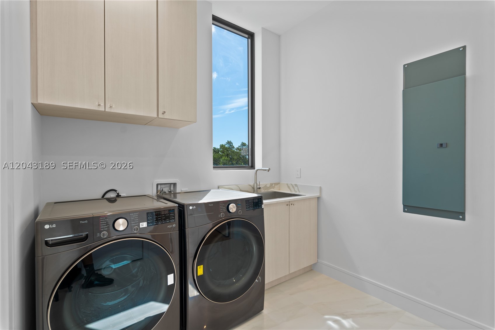 main property photo 70