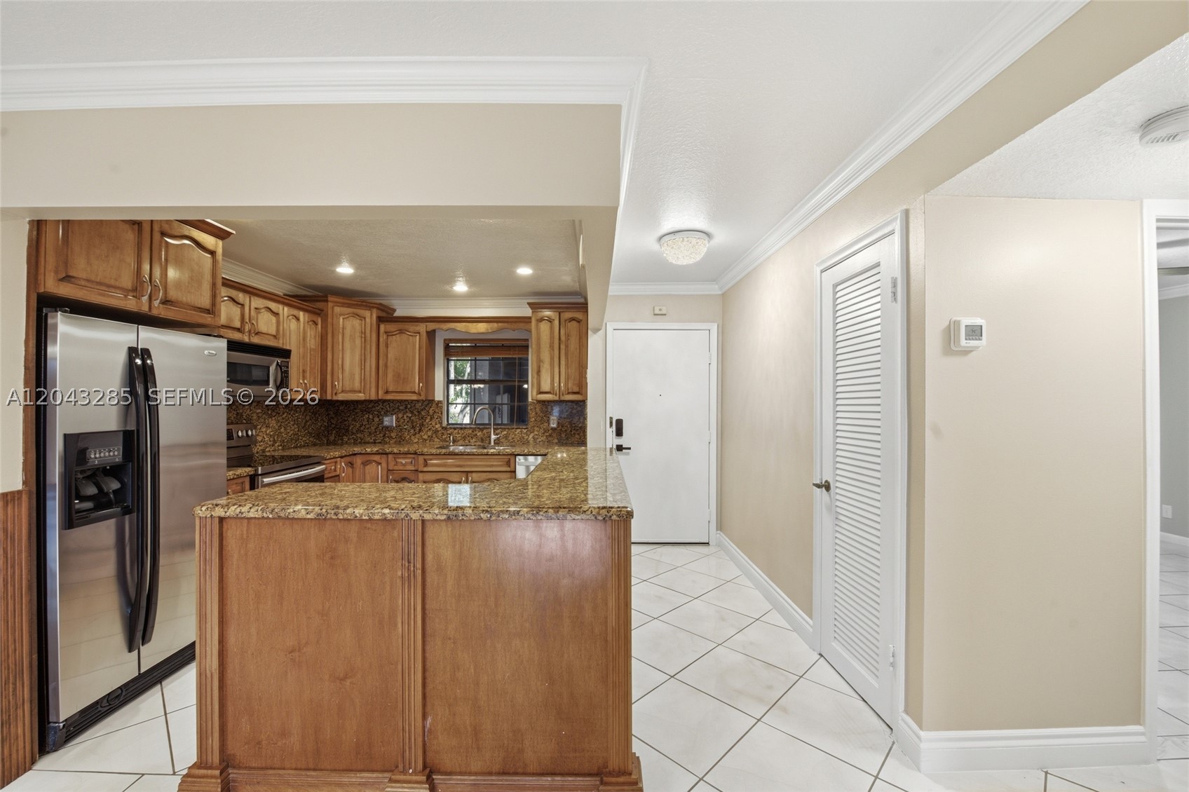main property photo 7