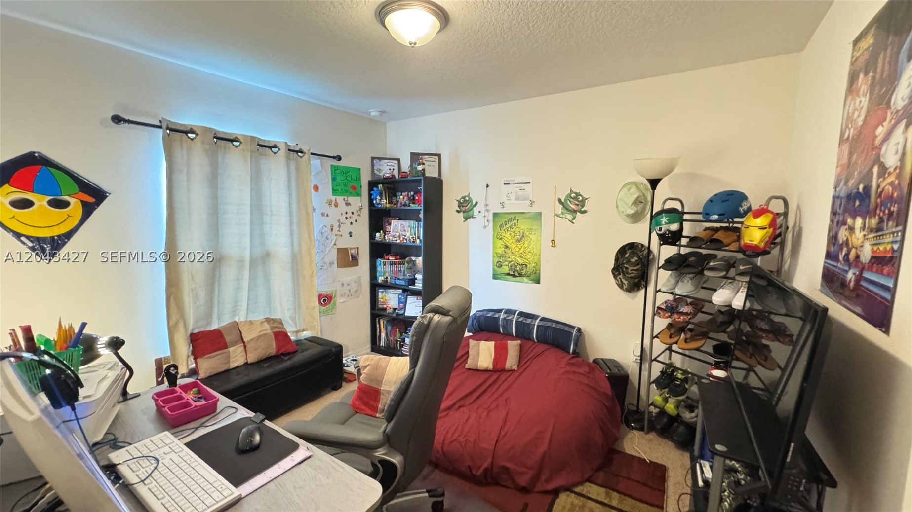 main property photo 6