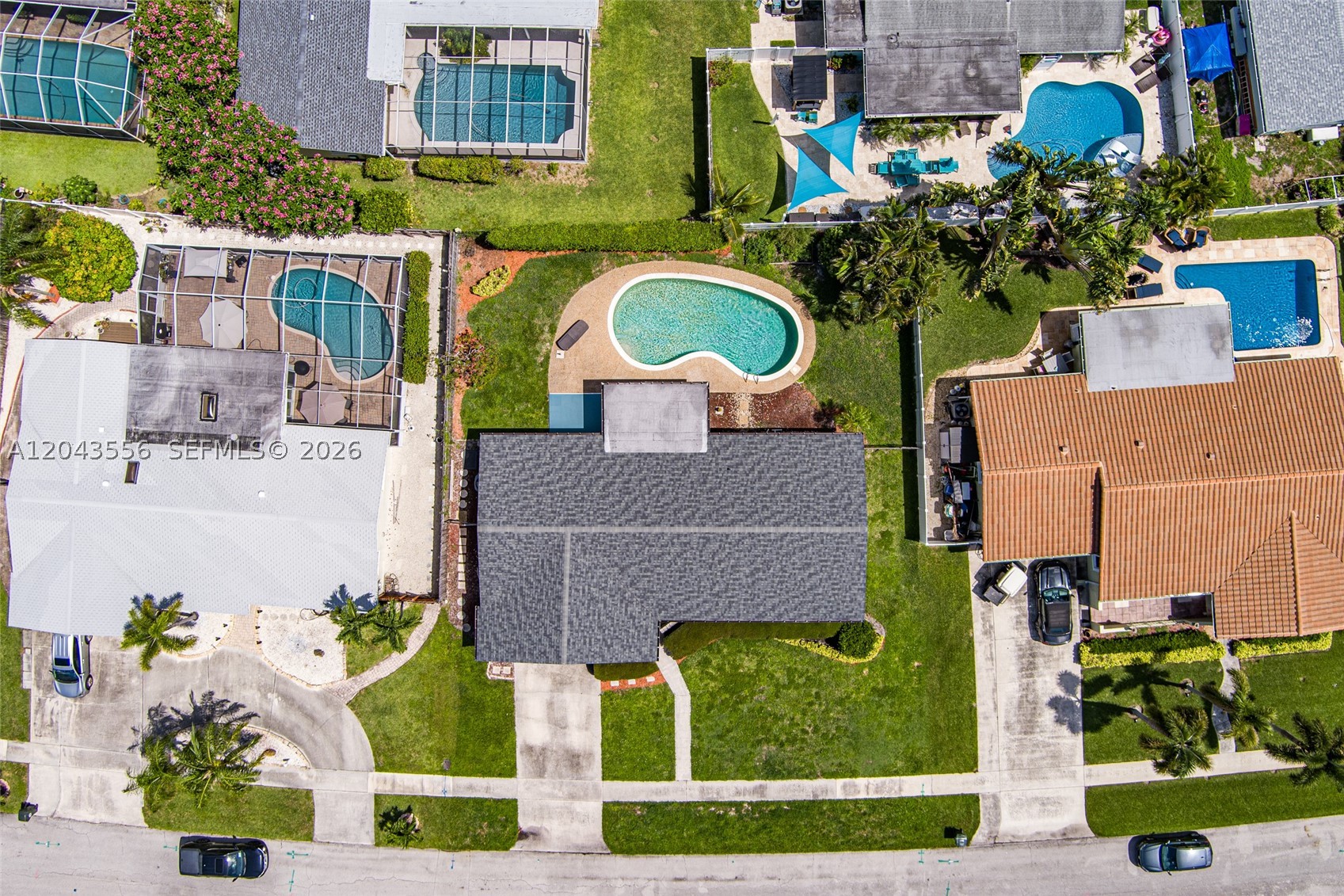 main property photo 41