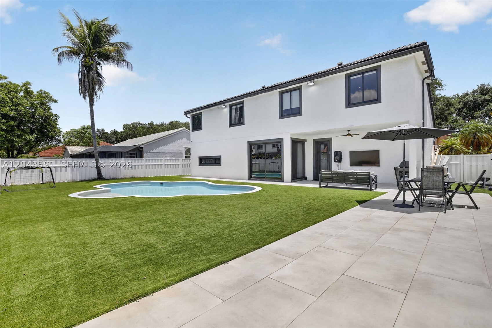 main property photo 51