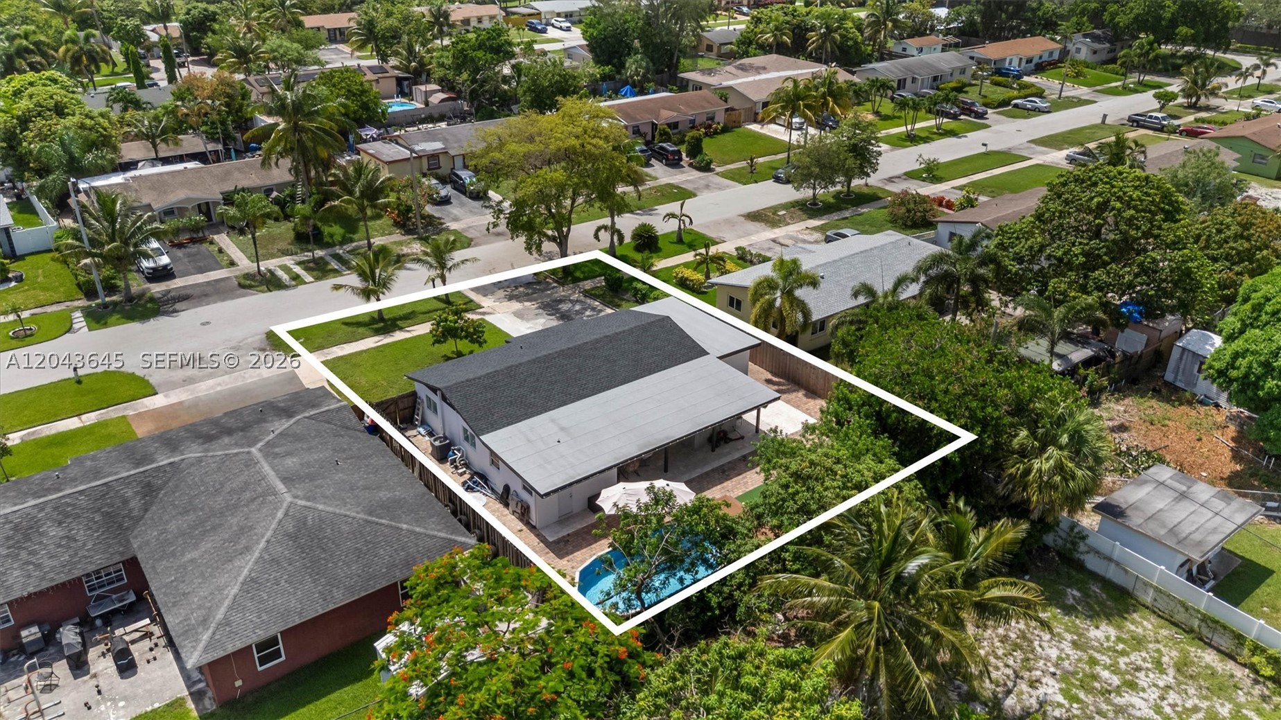 main property photo 50