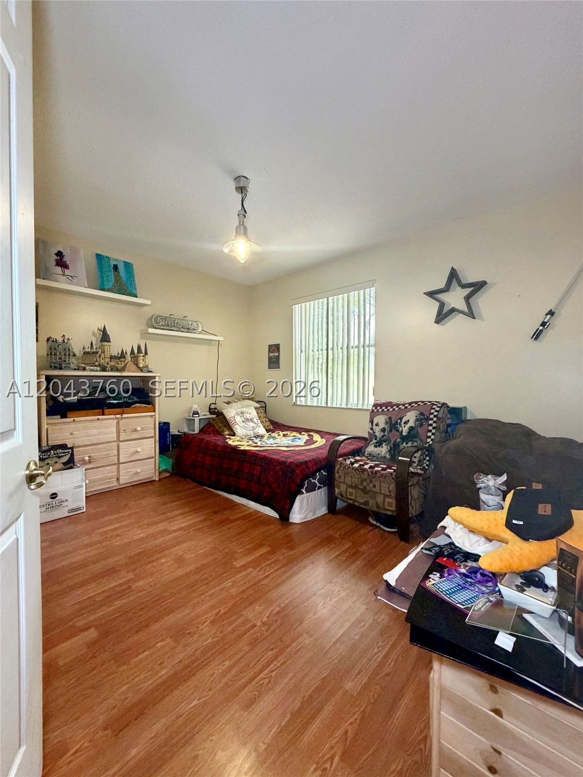 main property photo 33