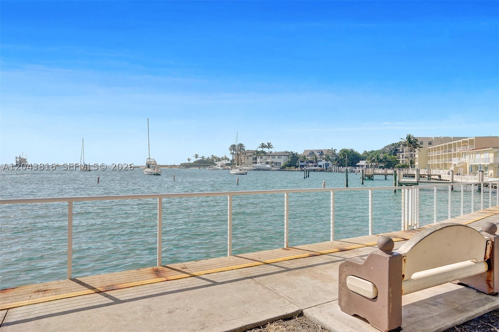 main property photo 32