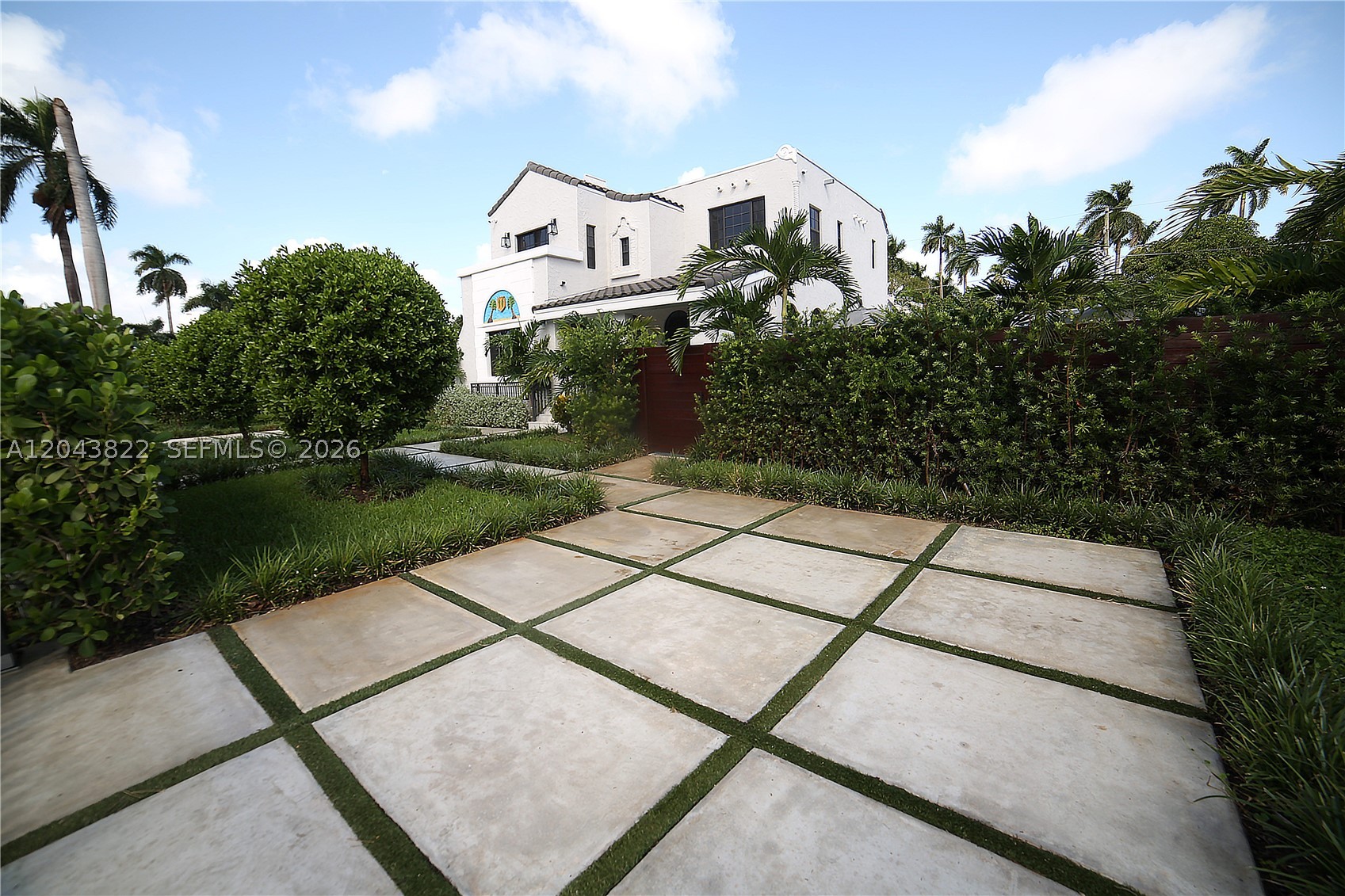 main property photo 65