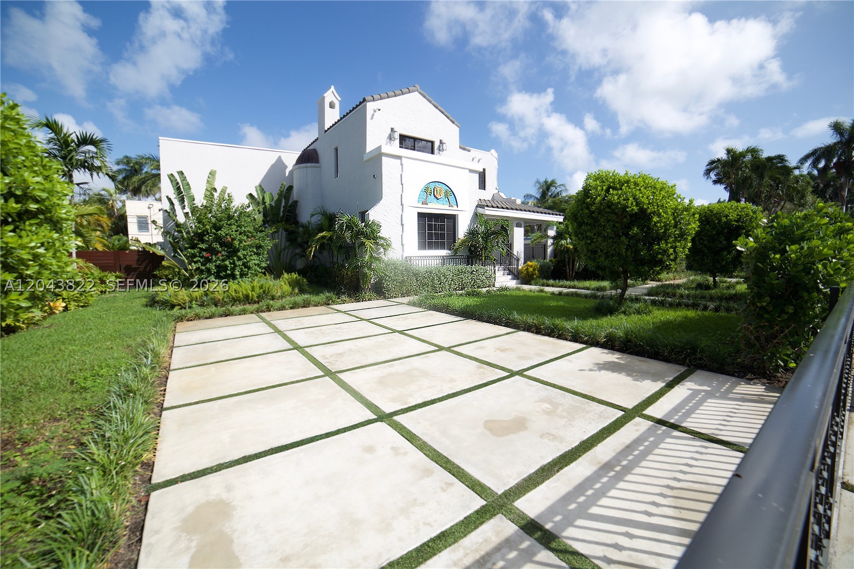 main property photo 67