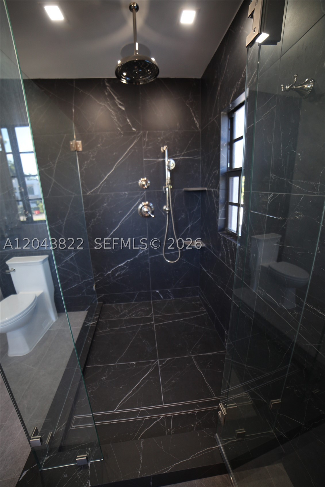 main property photo 77