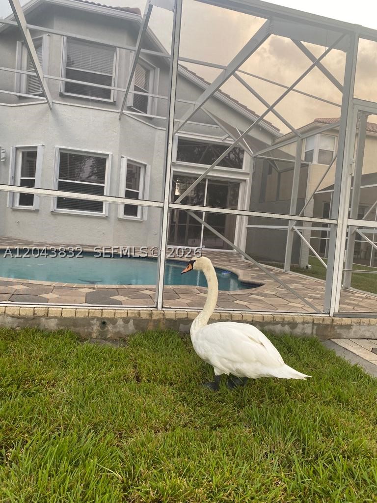 main property photo 25