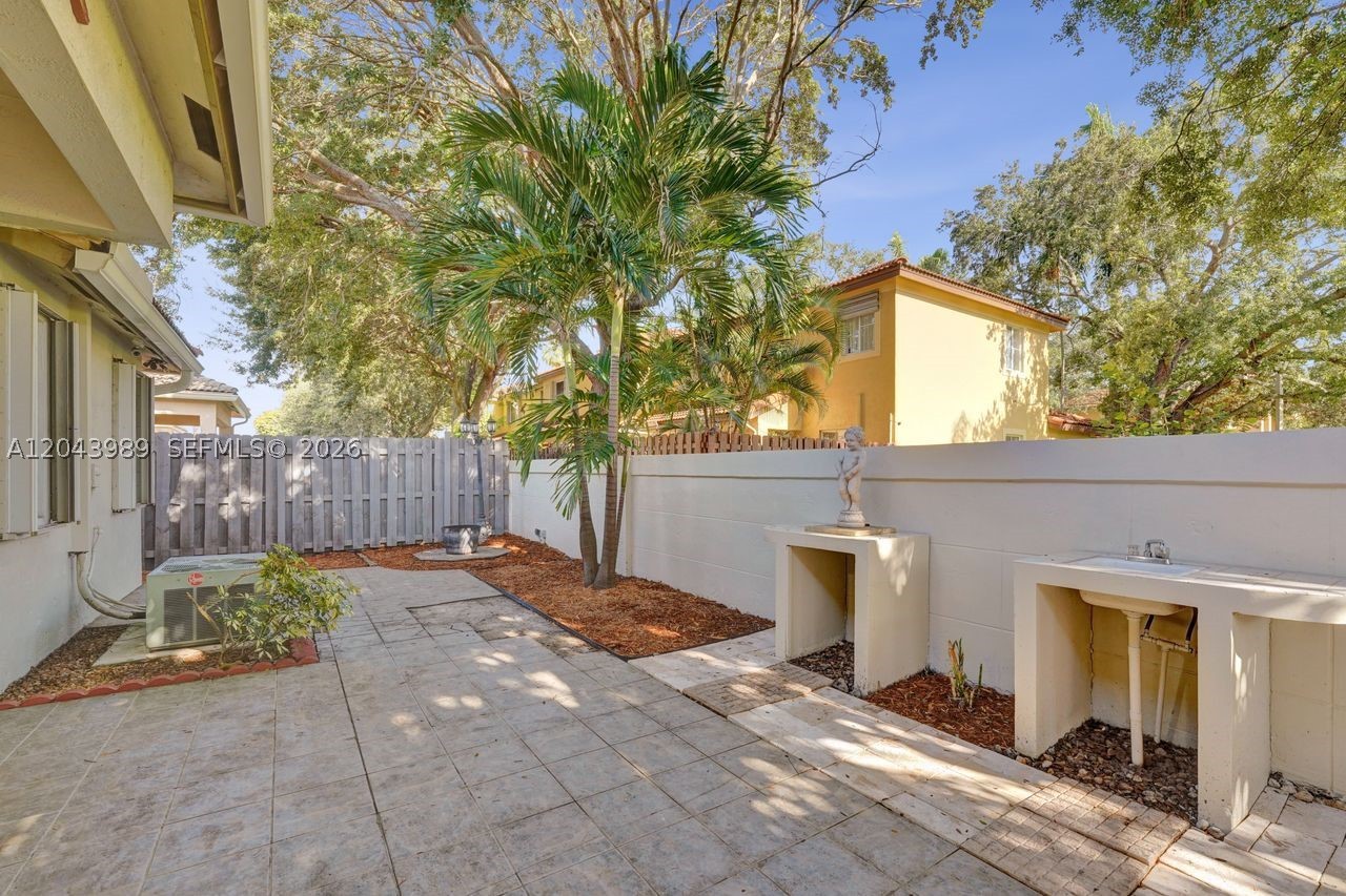 main property photo 67