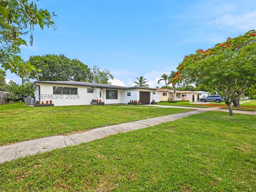 main property photo 31
