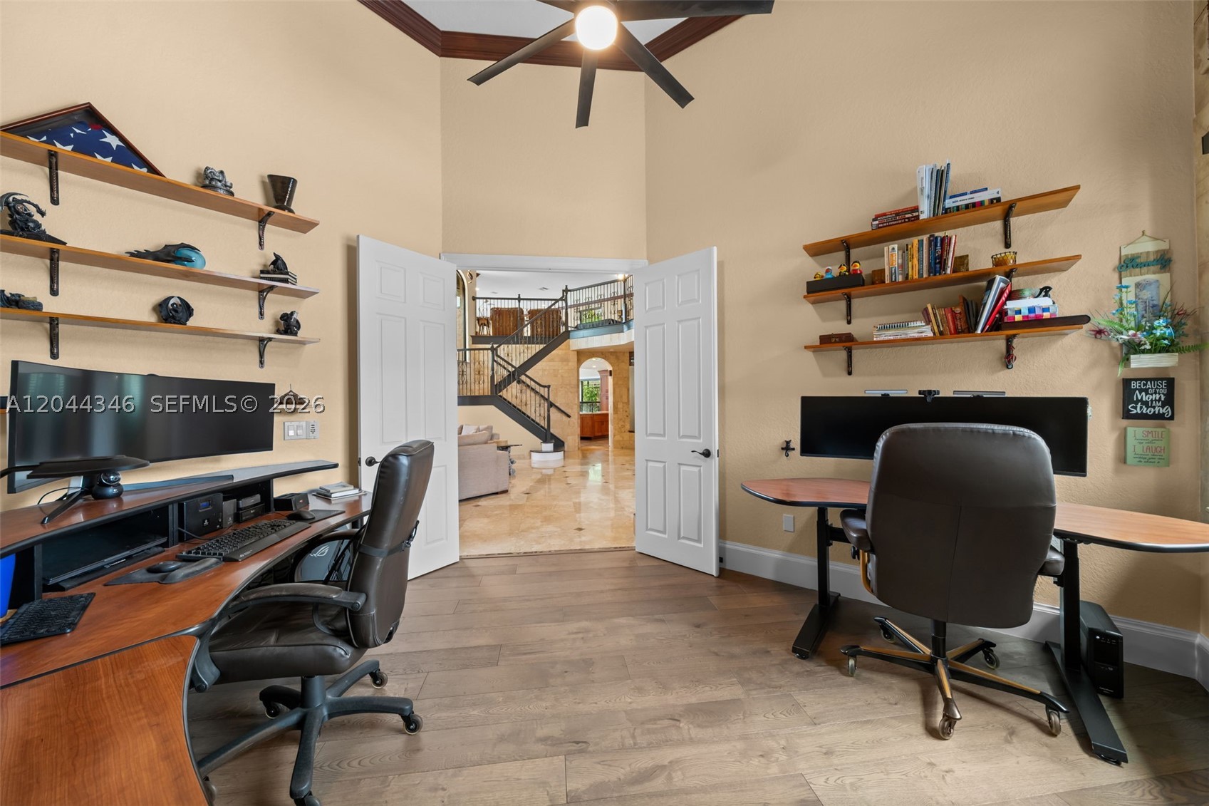 main property photo 32