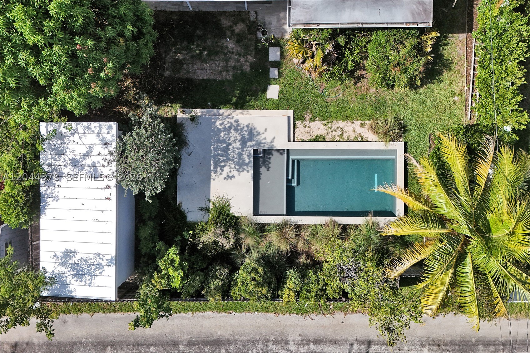 main property photo 62