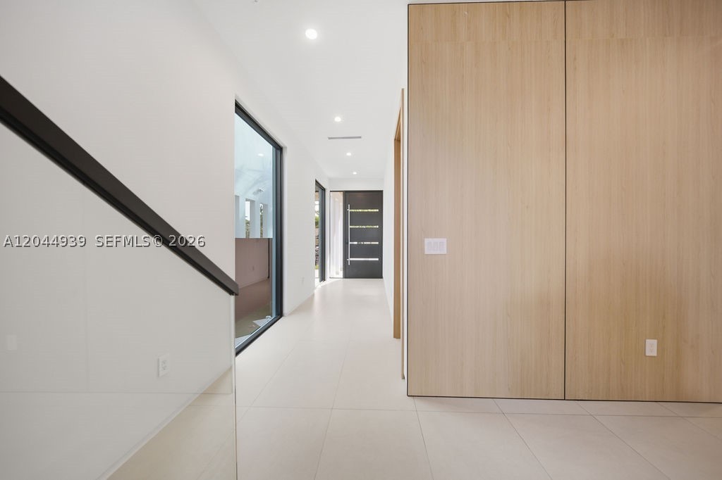 main property photo 89