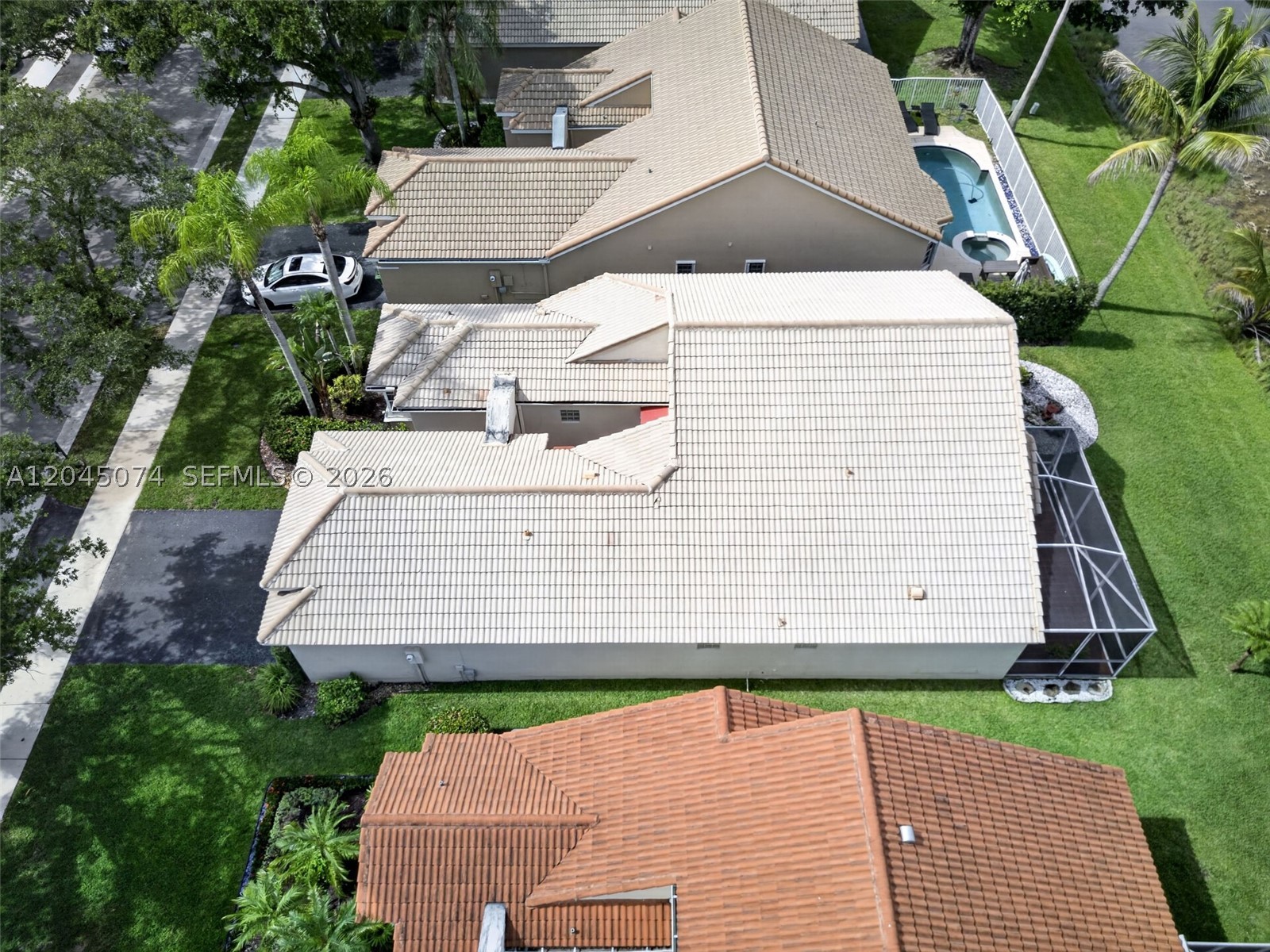 main property photo 109