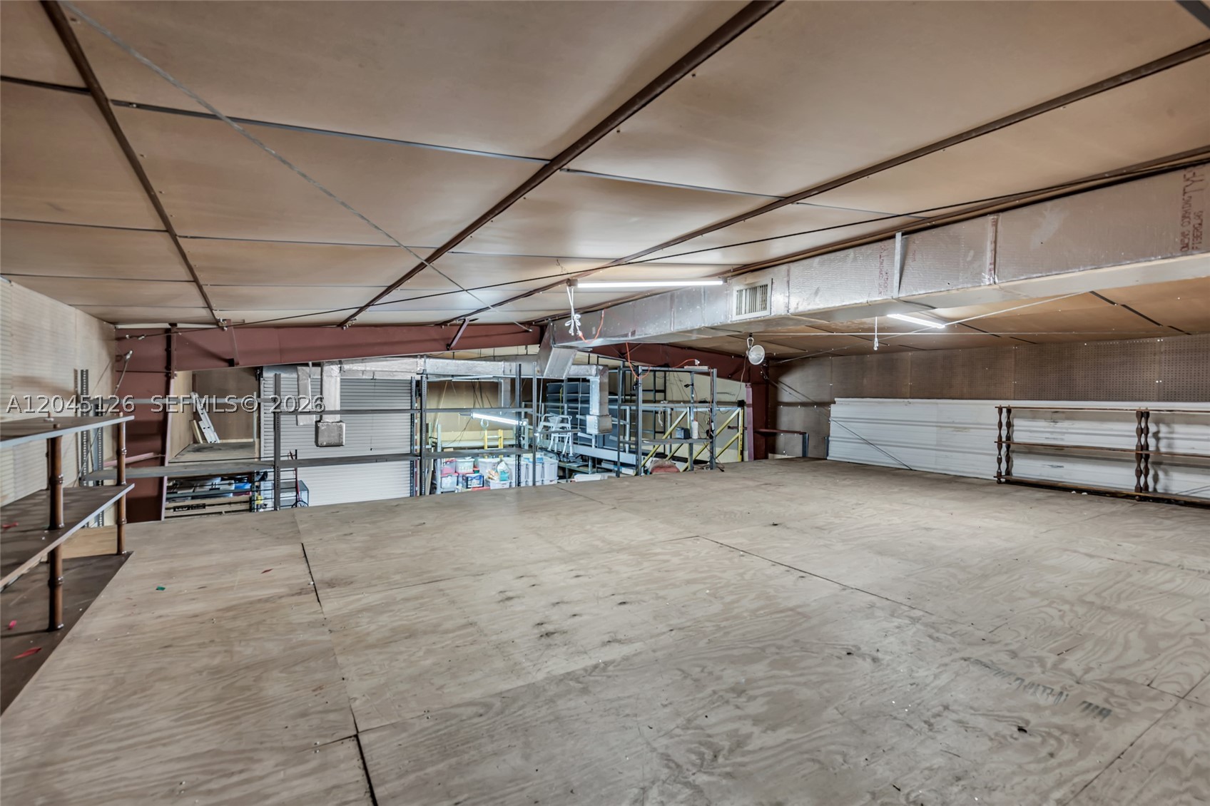main property photo 37
