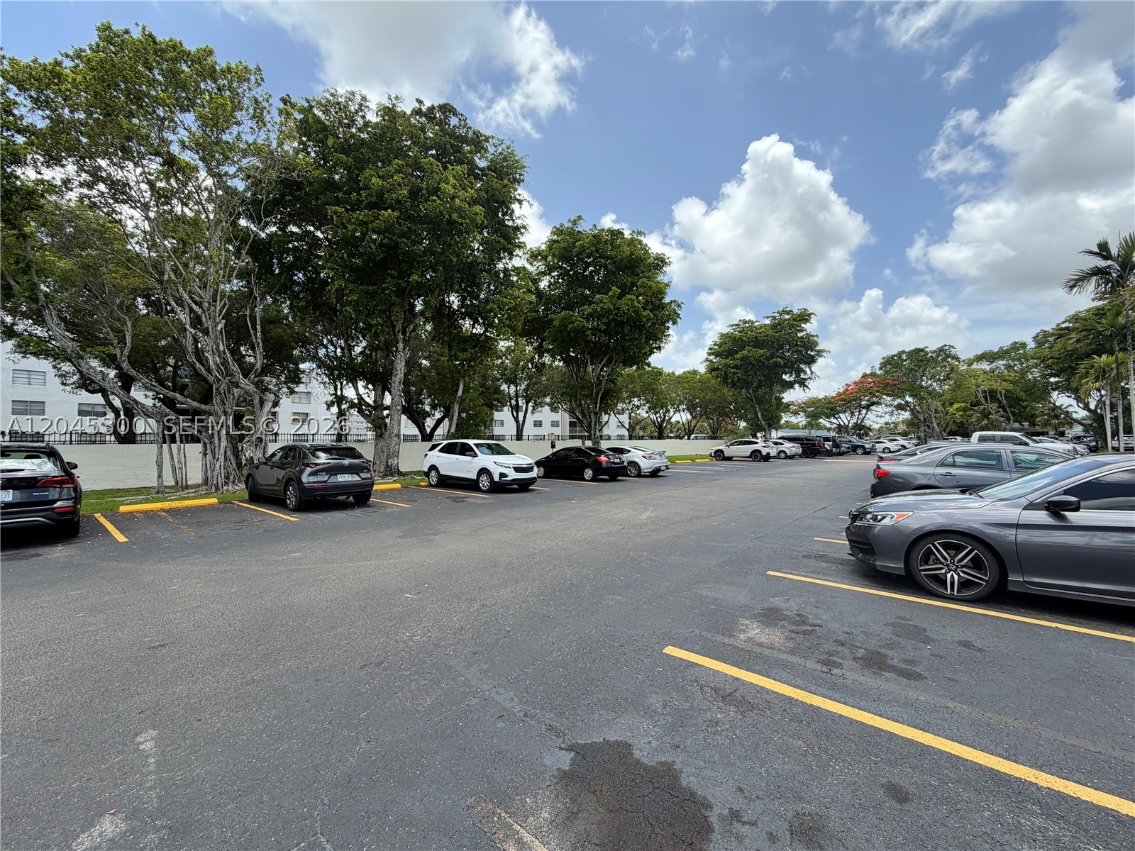 property viewer photo 31