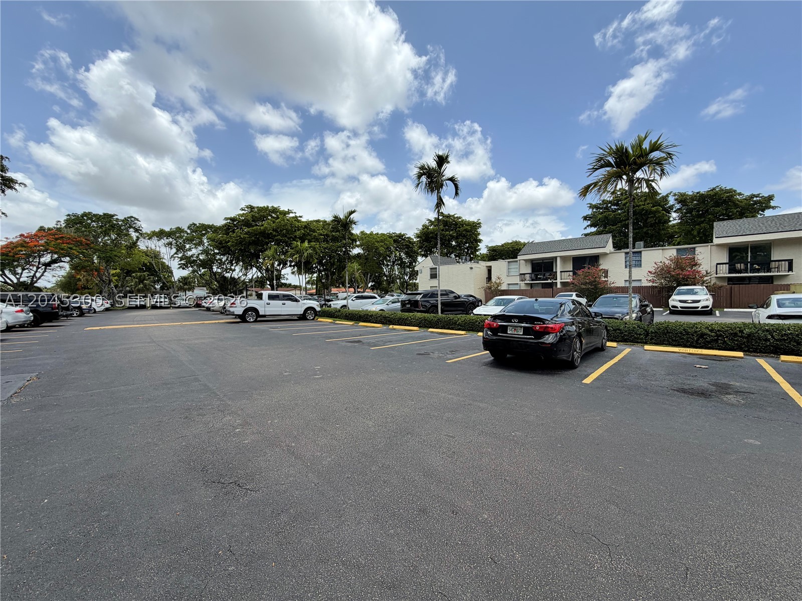 property viewer photo 32