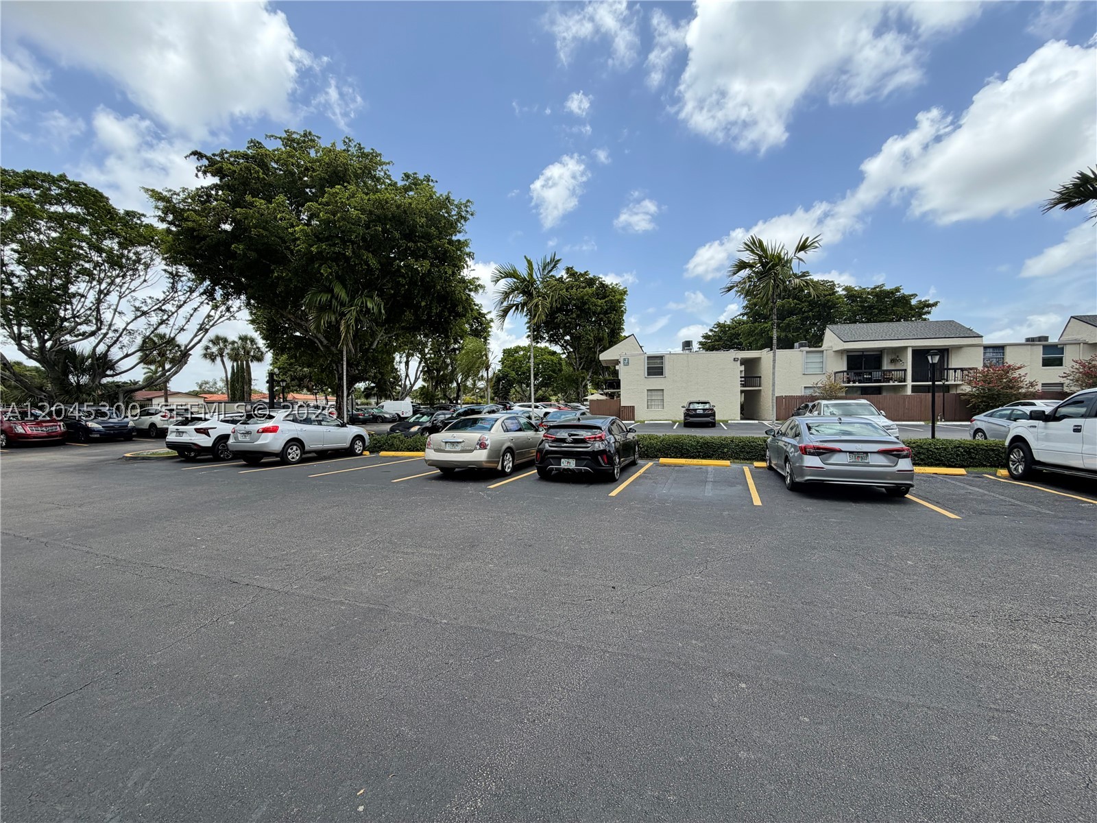 property viewer photo 33