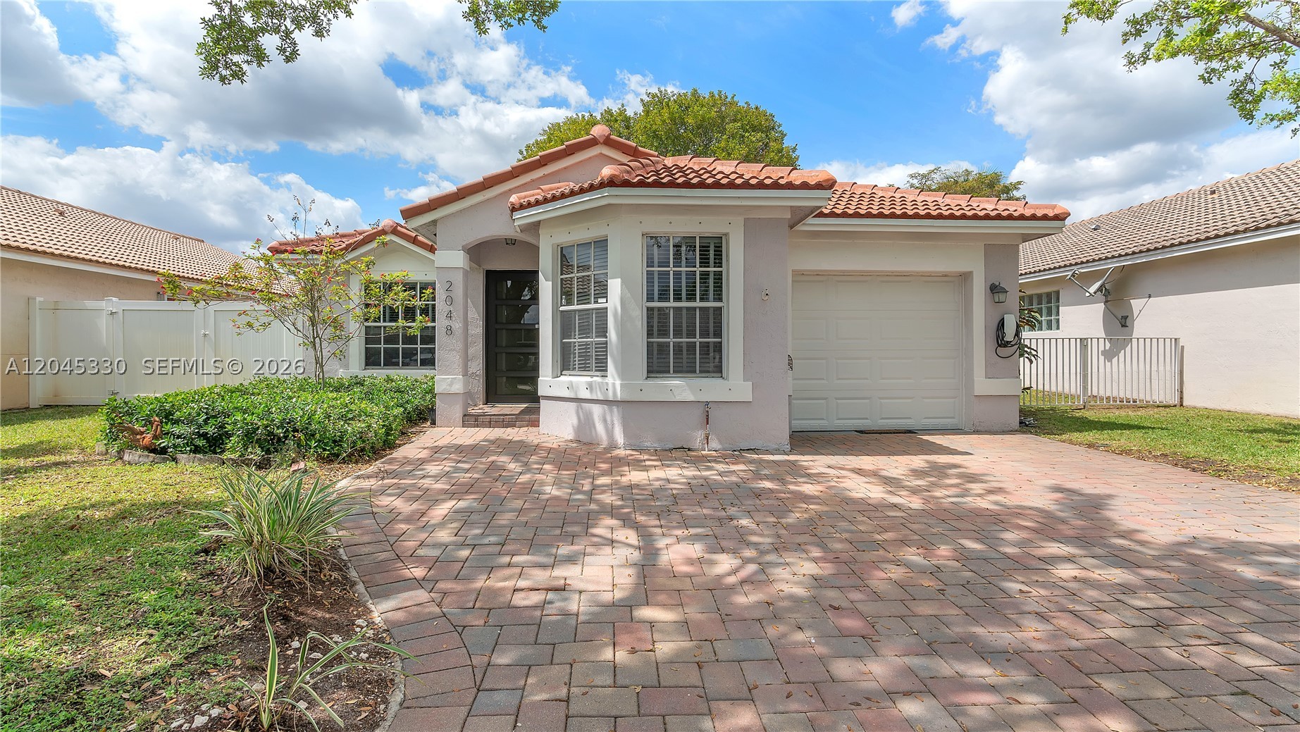 main property photo 35