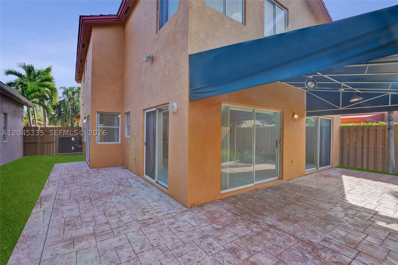 main property photo 19