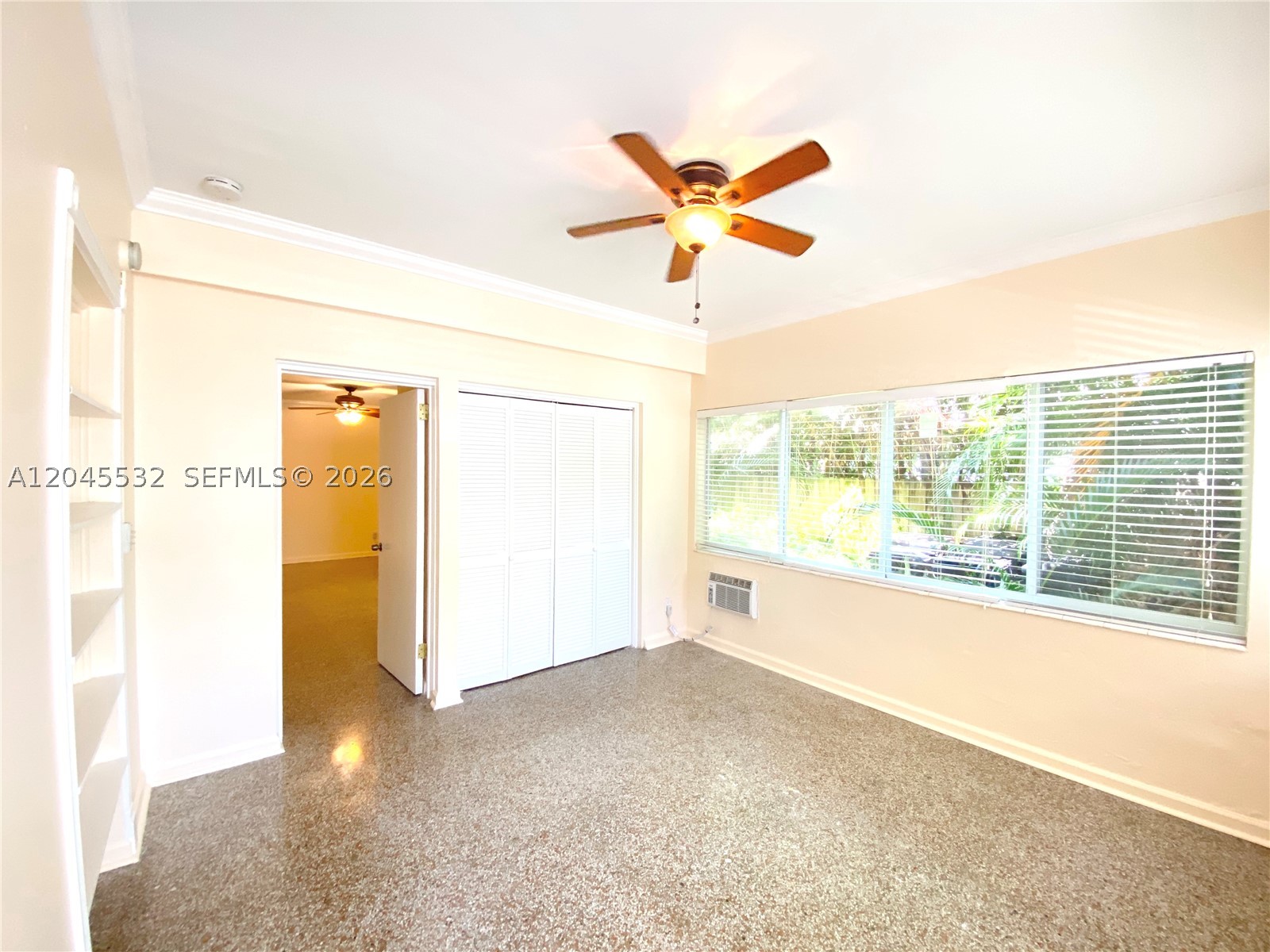 property viewer photo 11