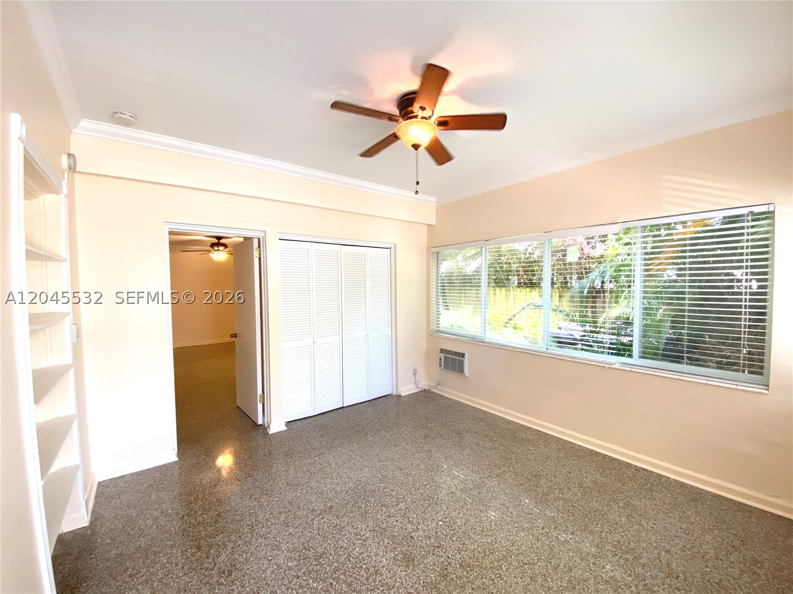 property viewer photo 9